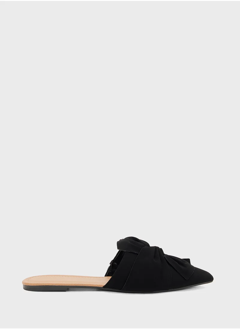 ايلا Knot Detail Mule