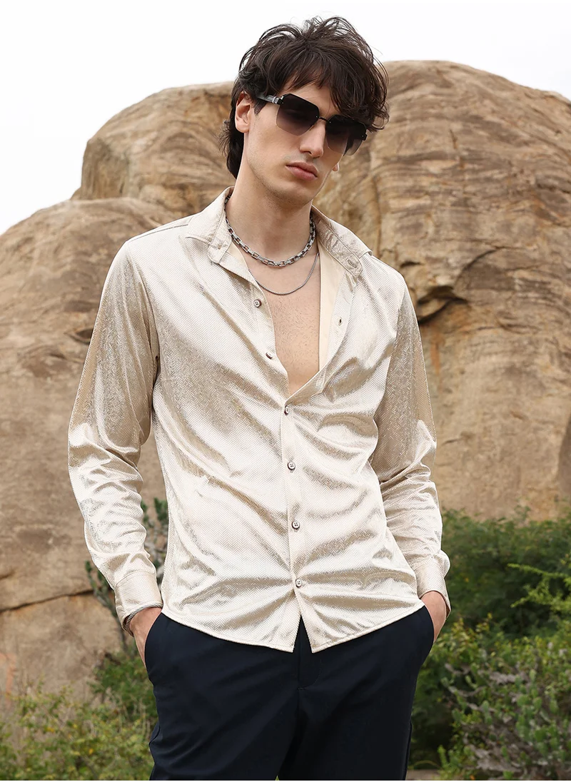 كامبوس سوترا Men's Metallic Beige Sheen Chevron Shirt