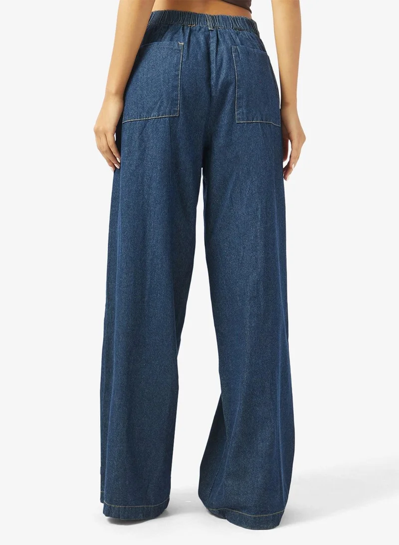 Ginger  Mid Rise Wide Fit Jeans with Pleat Detail for Women | Best Price UAE