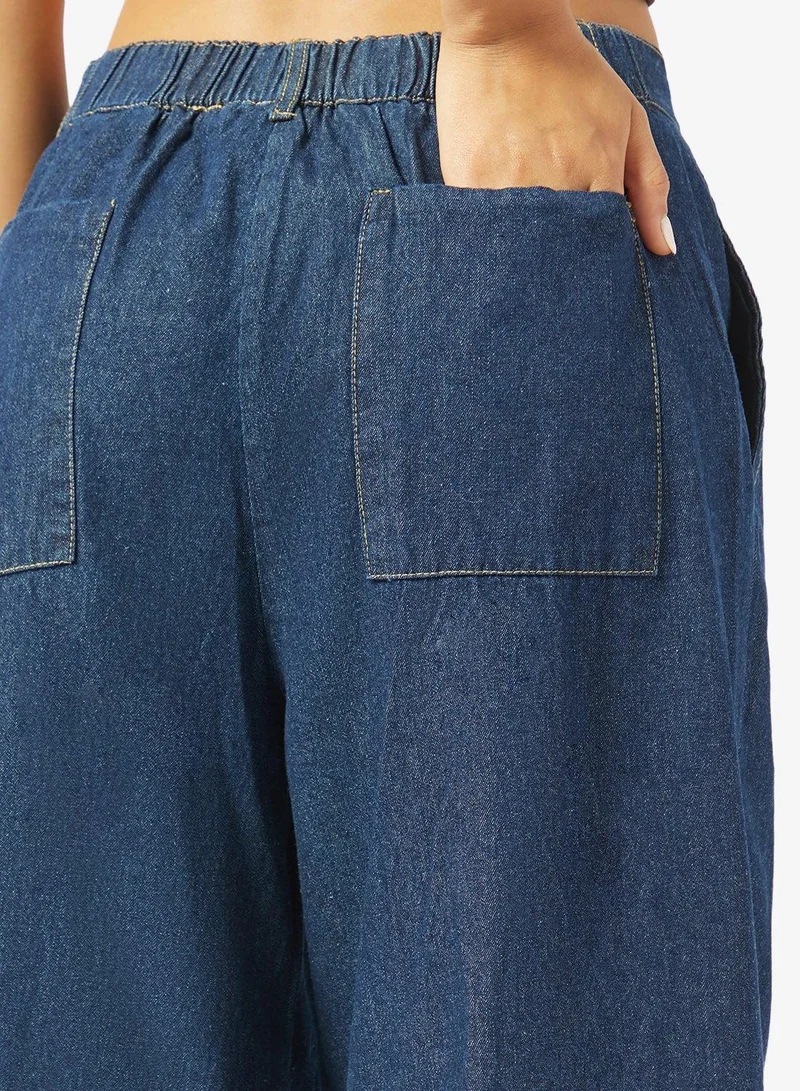 Ginger  Mid Rise Wide Fit Jeans with Pleat Detail for Women | Best Price UAE
