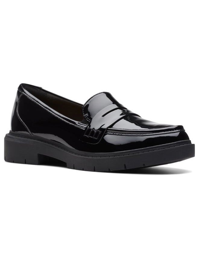 clarks Women's Westlynn Ayla Loafer, Black Patent, 8.5 Wide - Image 2