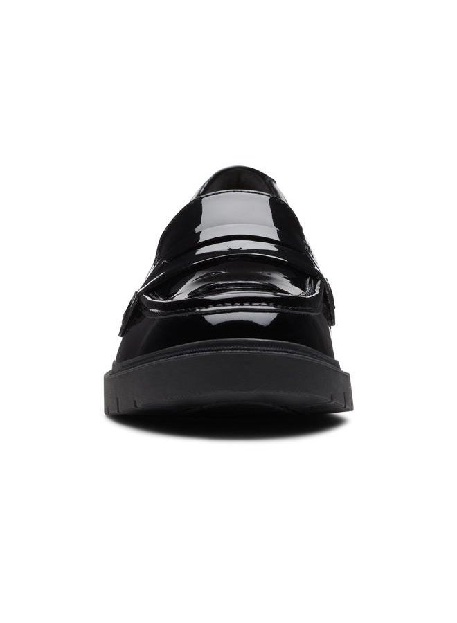 clarks Women's Westlynn Ayla Loafer, Black Patent, 8.5 Wide - Image 3