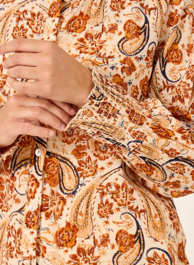 ستايلي قميص بقصة عادية وأكمام مطبوعة بيزلي