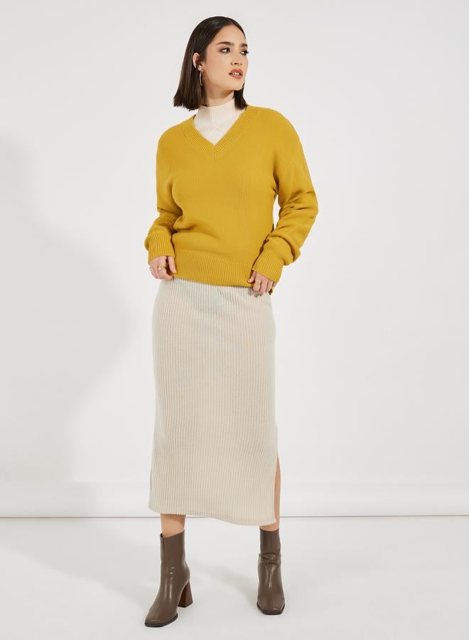 Styli Boxy Fit Regular Length Chunky Knit V Neck Sweater - Image 2