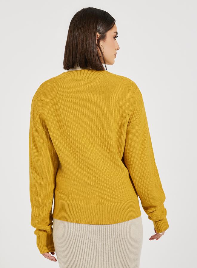 ستايلي سويتر محبوك بقصة بوكسي وتفاصيل بارزة الملمس - Image 4