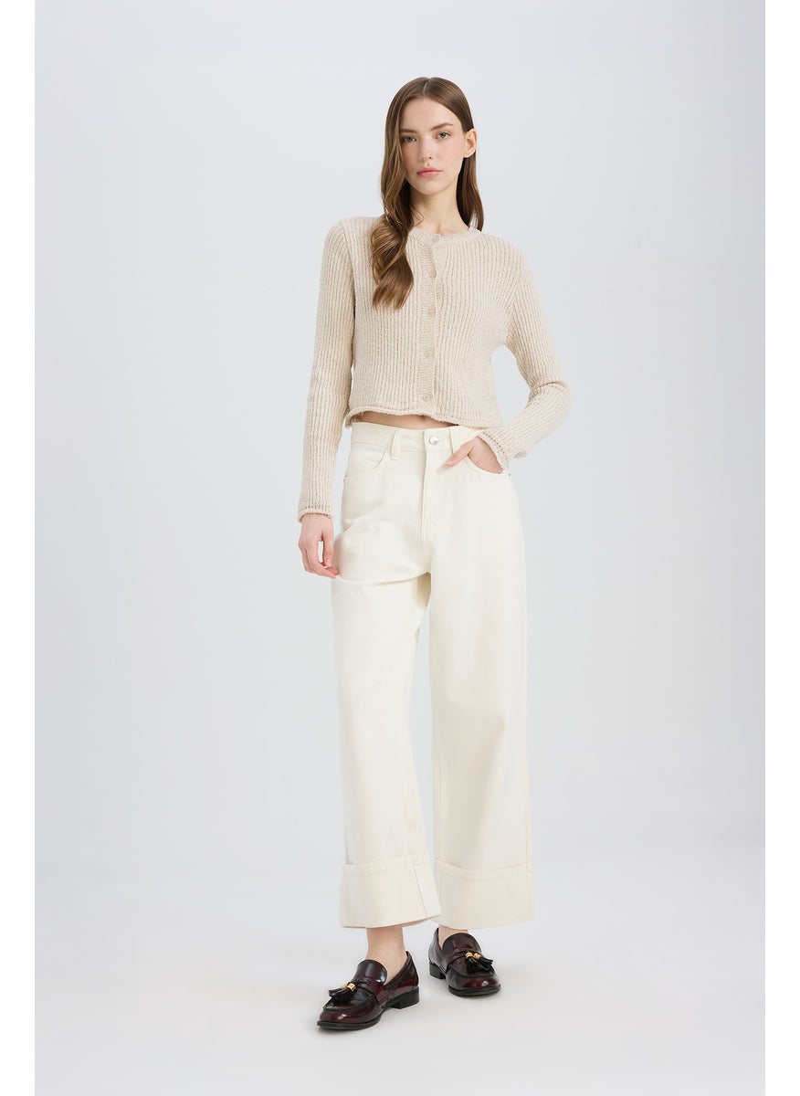 DeFacto Woman Slim Fit Crew Neck Buttoned Knitwear Cardigan  - Image 3