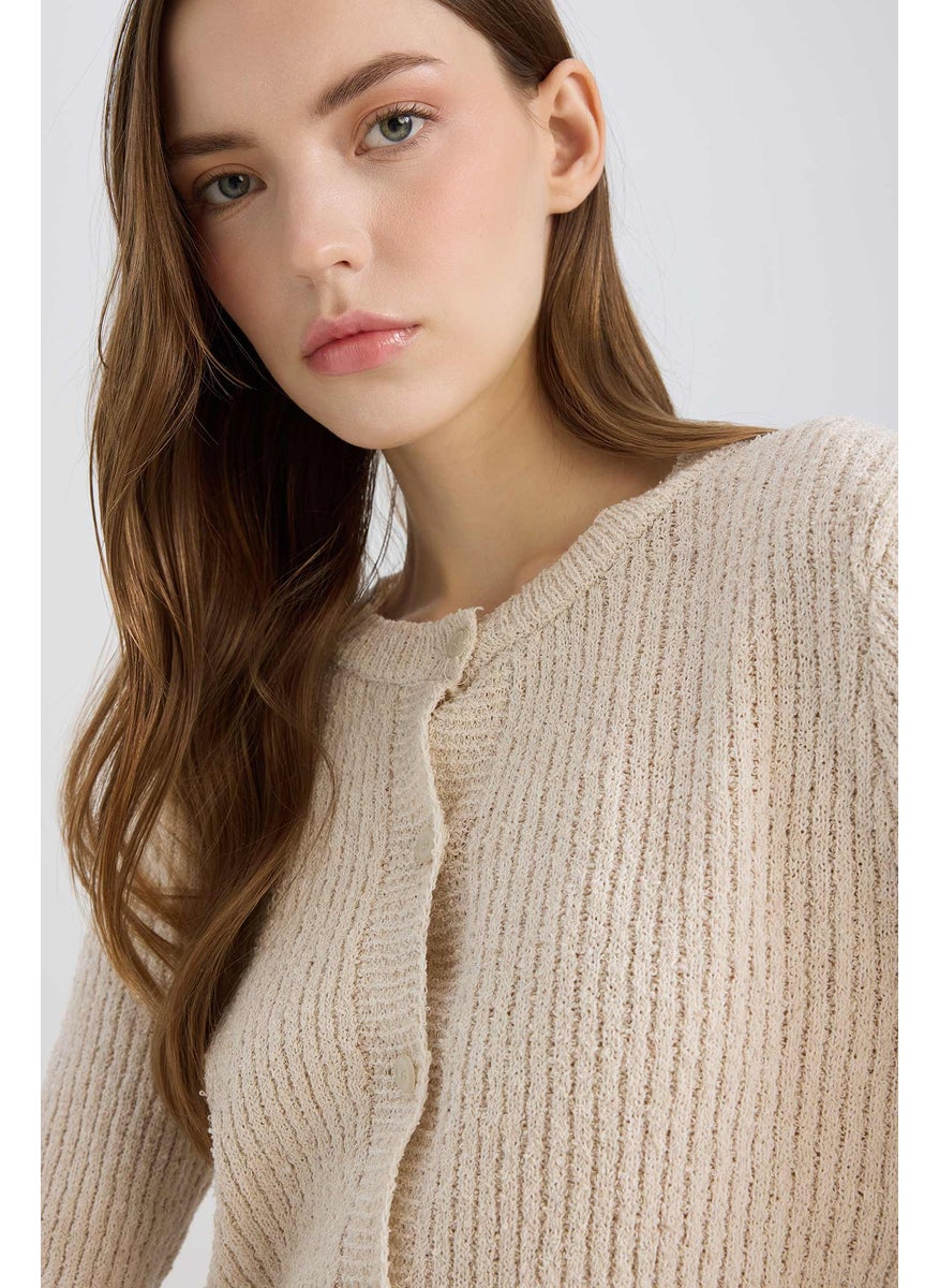 DeFacto Woman Slim Fit Crew Neck Buttoned Knitwear Cardigan  - Image 4