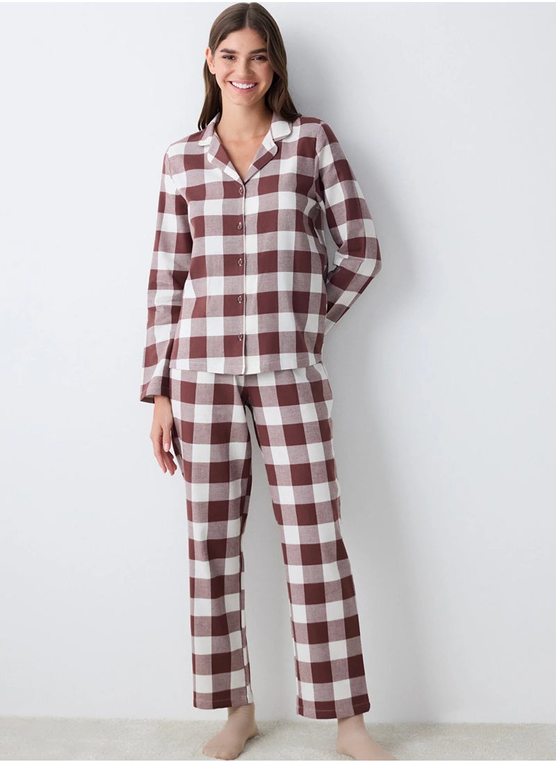 Brown Gingham Shirt and Pant Pajama Set - pzsku/ZF5DCCD4222664D891EA3Z/45/_/1733841303/27a04395-3304-4576-8e72-672ce24813da