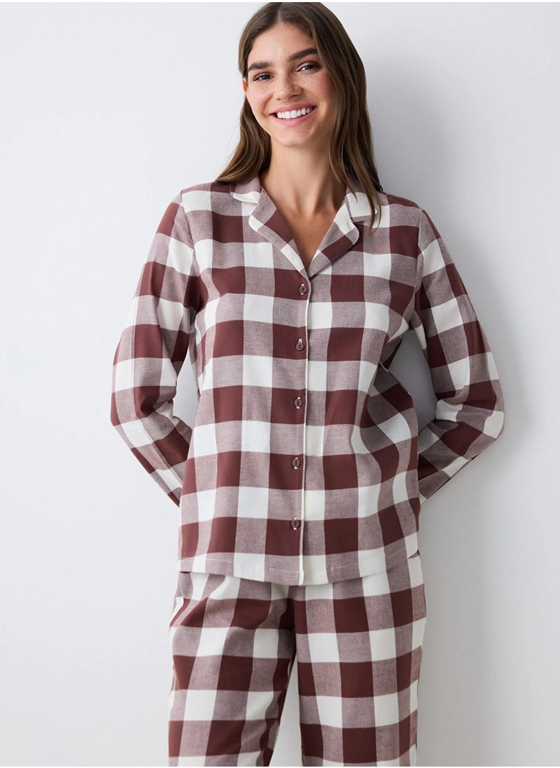 Brown Gingham Shirt and Pant Pajama Set - pzsku/ZF5DCCD4222664D891EA3Z/45/_/1733841313/acb3c936-5710-4c76-9d68-6d488b76212f