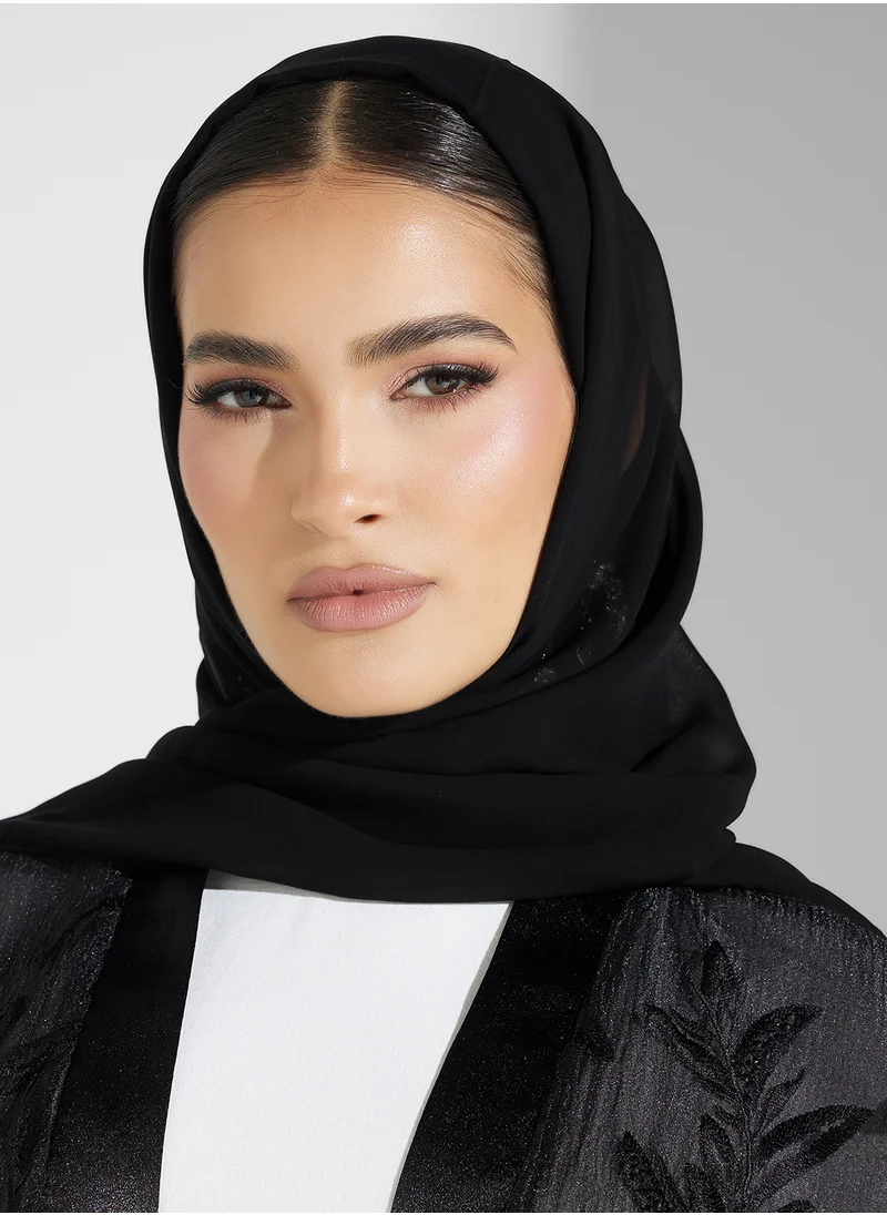 hayas closet Embellished V-Neck Flared Sleeve Abaya