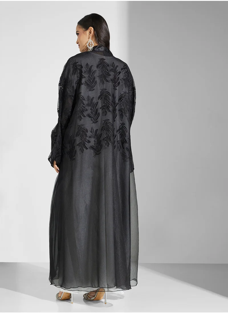 hayas closet Embellished V-Neck Flared Sleeve Abaya