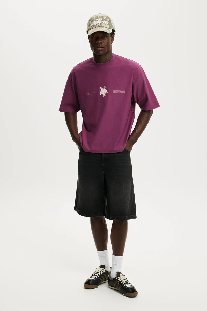 Cotton On  CROPPED FIT FIFA T-SHIRT for Men | Best Price UAE