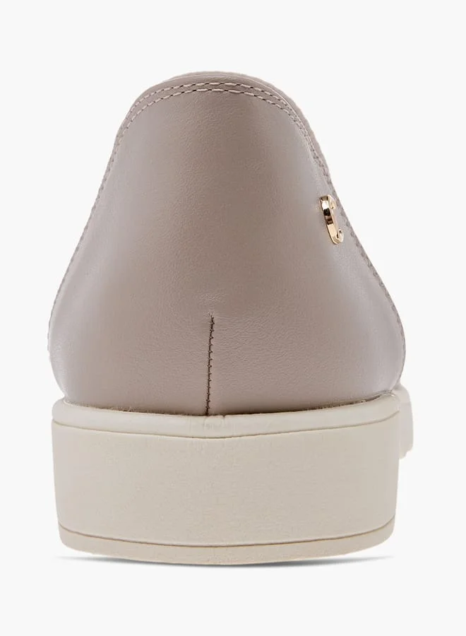 Le Confort Women Textured Flyknit Shoes with Elasticated Strap