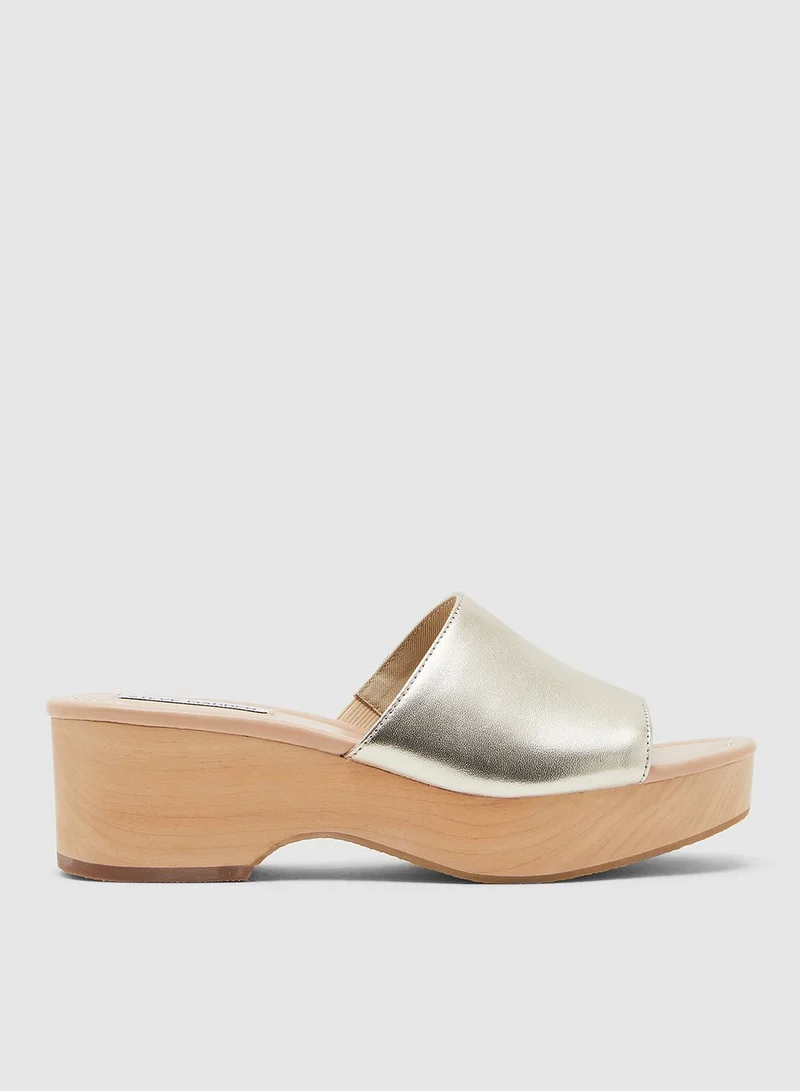 STEVE MADDEN Clarke Single Strap High Heel Sandal - Gold