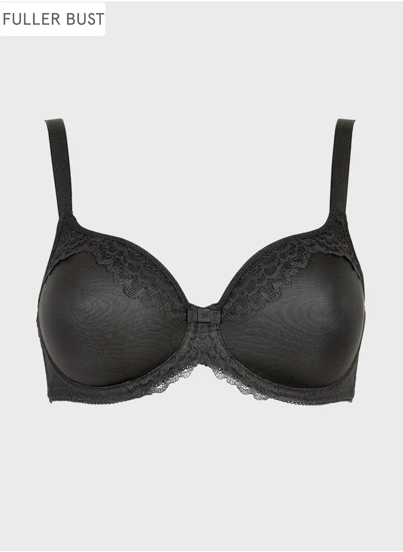 TRIUMPH Lace Detail Bra