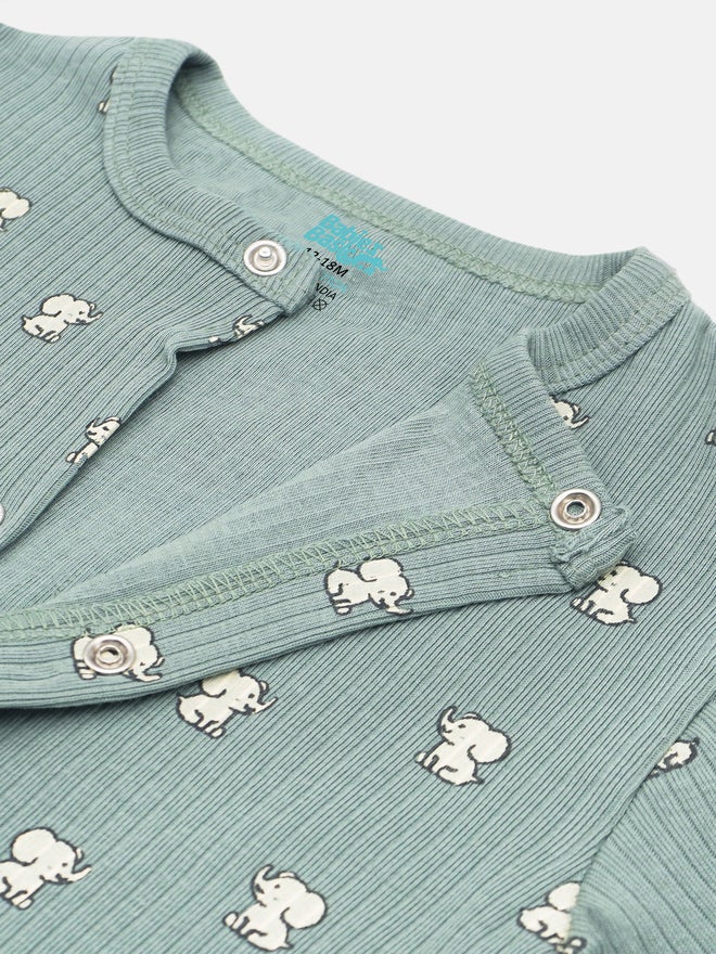 Babies Basic Premium Ribbed Cotton Sleepsuit Romper With Cap And Bib - Image 5