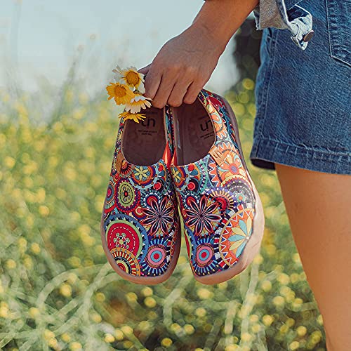 UIN Women's Blossom Painted Fashion Sneaker Canvas Slip-On Travel Shoes (7) - Image 4