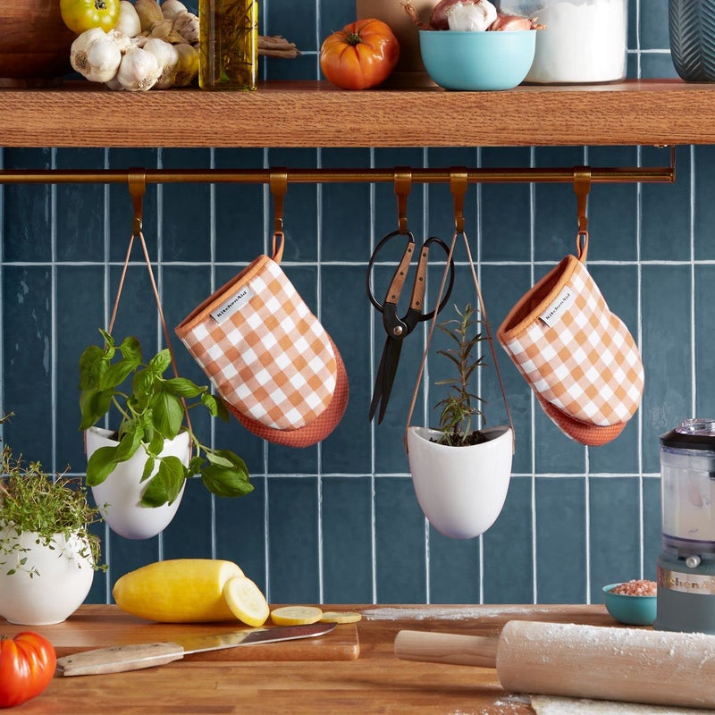 KitchenAid Gingham Mini Oven Mitt 2-Pack Set  Honey  5.5""x8"" - Image 1