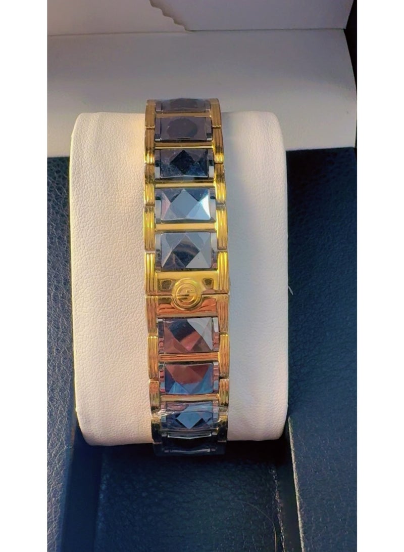 Sveston Brand New SVESTON Sapphire Luxury Men's Watch – Two-Tone Gold & Silver Stainless Steel Strap, Golden Dial with Crystal Hour Markers, Day & Date Display, 3ATM Water Resistant Quartz Movement (Model SV-9740) - Image 2