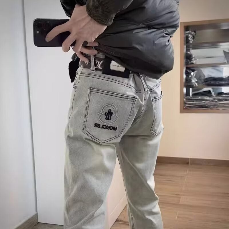 Unisex Classic Denim Jeans Loose Fit Daily Outdoor Wear - Image 3