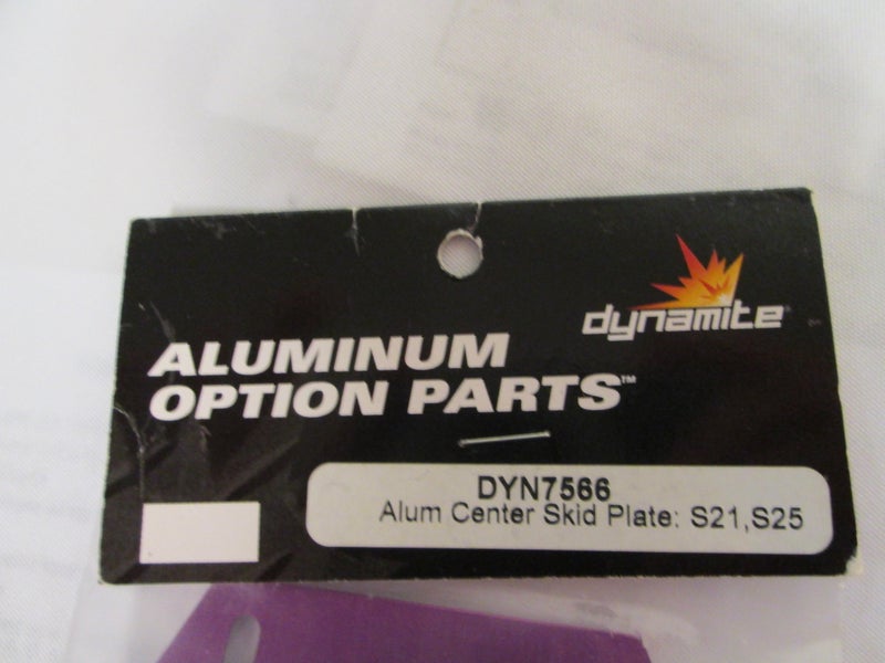 Dynamite Aluminum Option Parts Center Skid Plate DYN7466 - Image 2
