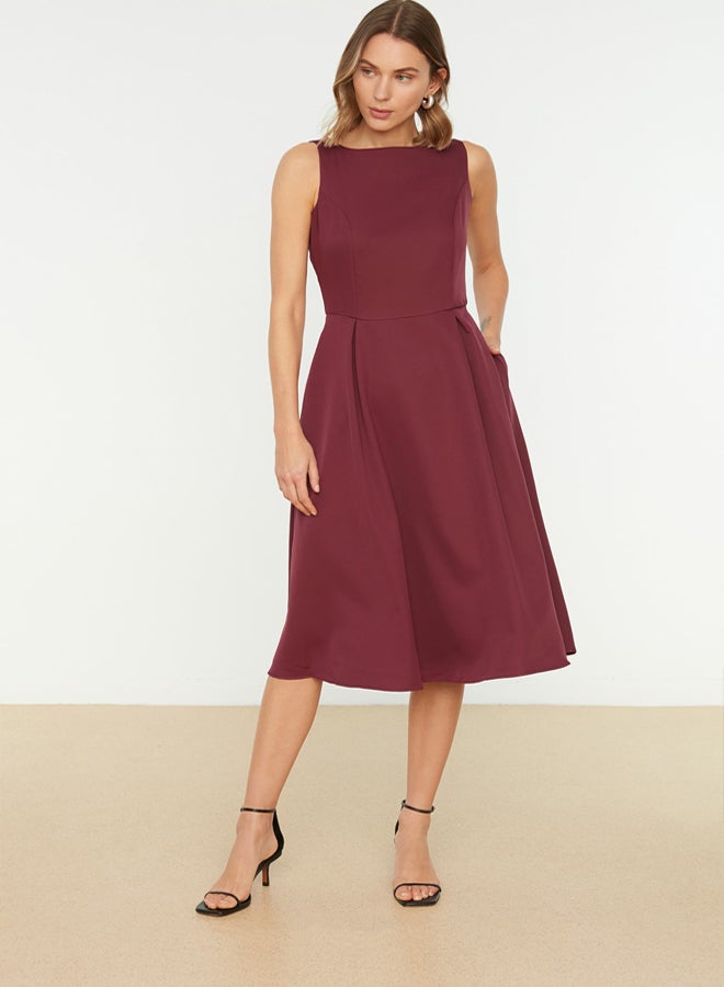 trendyol Plum Waist Open Pleated Lined Midi Woven Dress  - Image 2