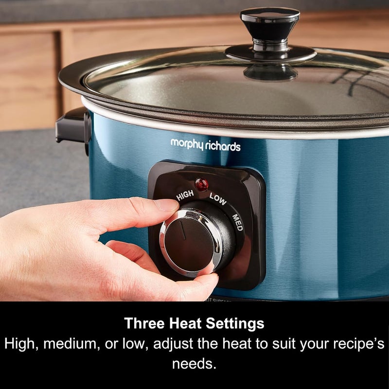 مورفي ريتشاردز قدر الطهي البطيء من ماركة Morphy Richards سعة 3.5 لتر، مقاوم للصدمات، مصنوع من الألمنيوم غير لاصق، قابل للاستخدام مرة واحدة فقط، مدمج الحجم، يحتوي على 3 إعدادات حرارية، مقاوم للحرائق، ويأتي مع غطاء زجاجي. - Image 3