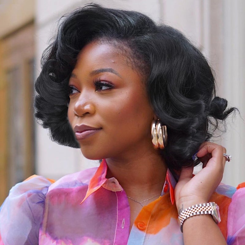 Lady Miranda Short Curly Wig Short Bob Loose Wave Wigs for Black Women Lace Part Wig Side Part Wigs Nature Curly Synthetic Heat Resistant Weave Full Wigs for Women(Black)