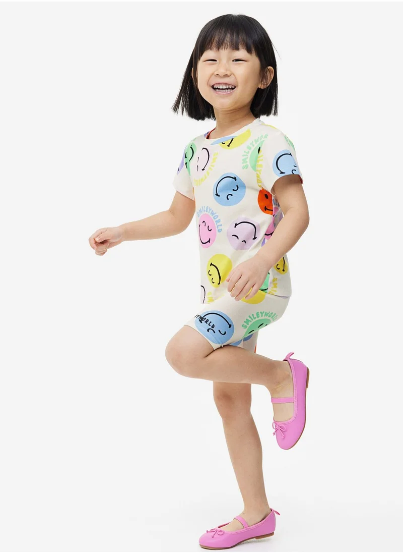 اتش اند ام Kids Smiley Print Cycling Shorts
