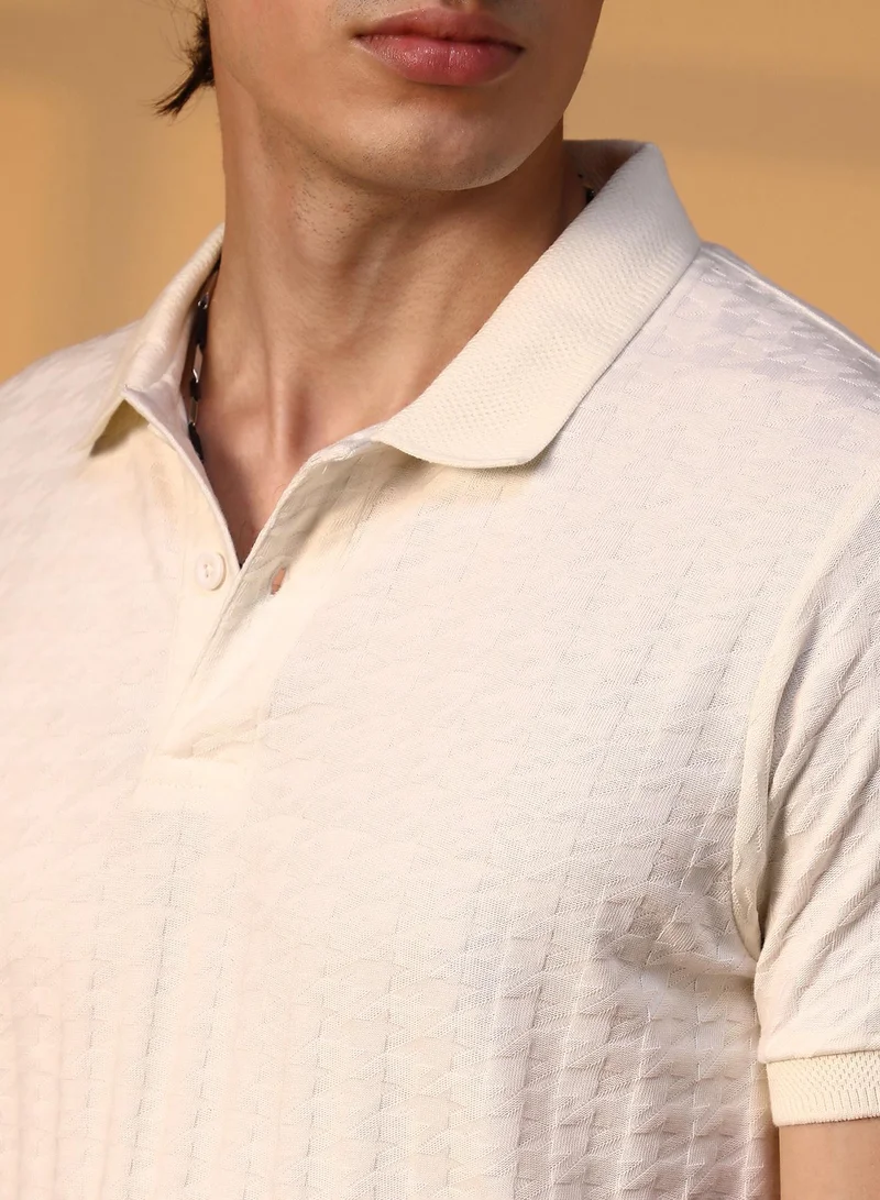 Campus Sutra Campus Sutra Men's Cream White Houndstooth-Textured Polo T-Shirt For Casual Wear | Polo Neck | Short Sleeve | Half-Button Closure | T-Shirt Crafted With Comfort Fit For Everyday Wear