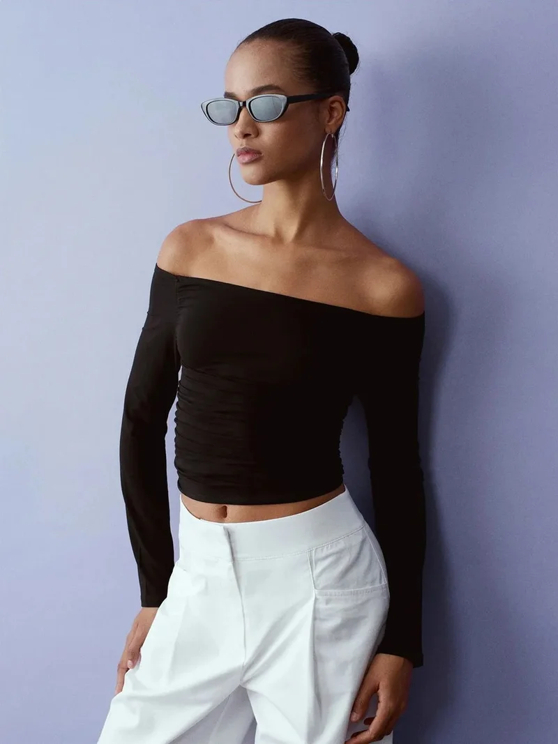 ديلفين Dilvin Off-Shoulder Slim Fit Knit Blouse