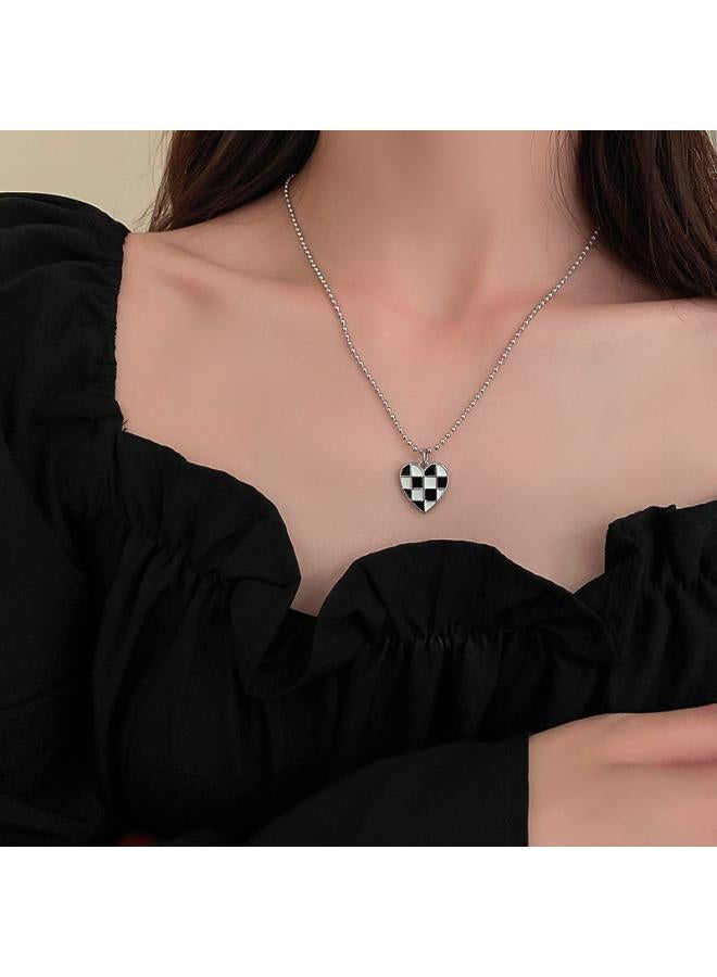 Titanium Steel Personalized Simple Necklace Women's All-match Cold Style Jewelry Pendant High-grade Clavicle Chain Necklace Pearl Accessories 