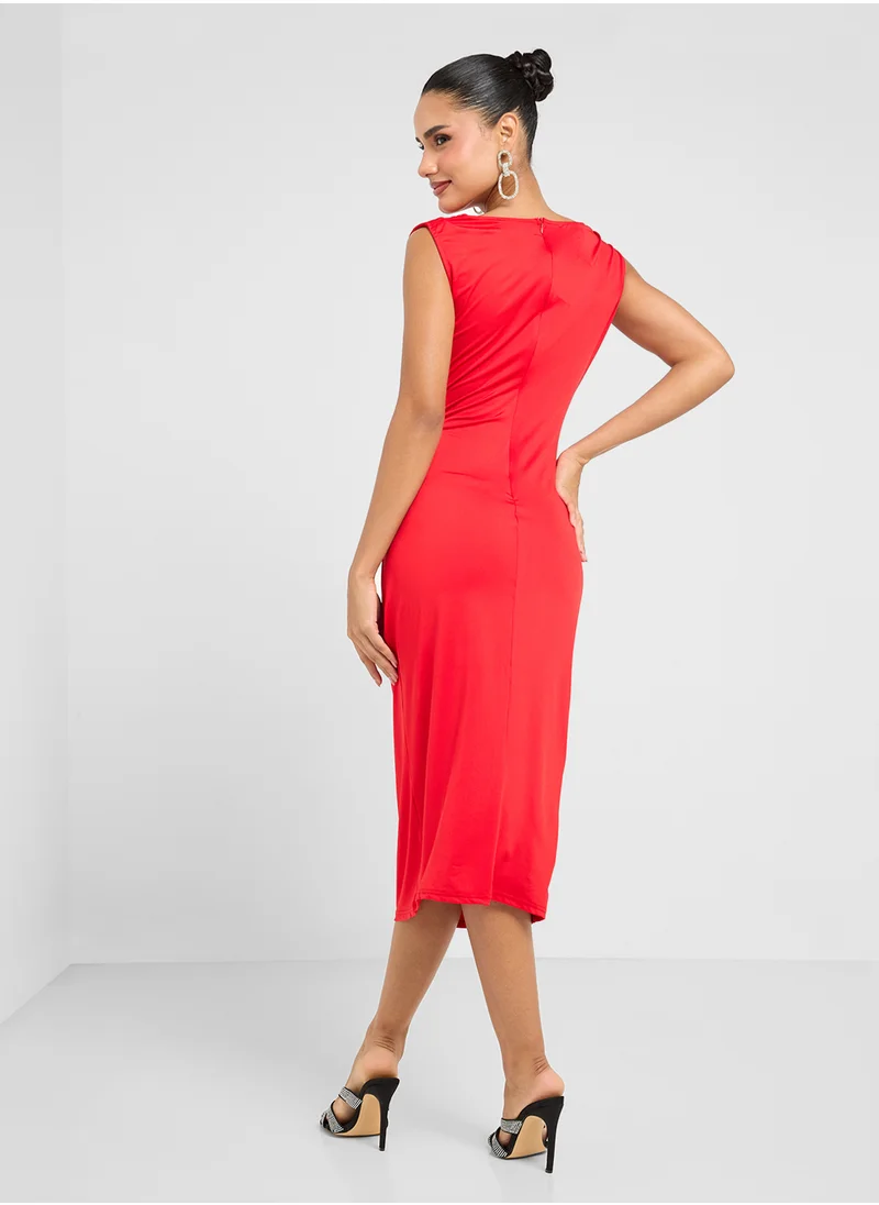 جينجر Draped Bodycon Dress