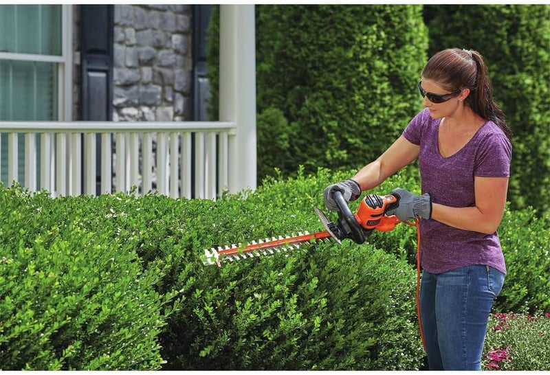 BLACK+DECKER Hedge Trimmer with Saw, 20-Inch, Corded (BEHTS300) - Image 4