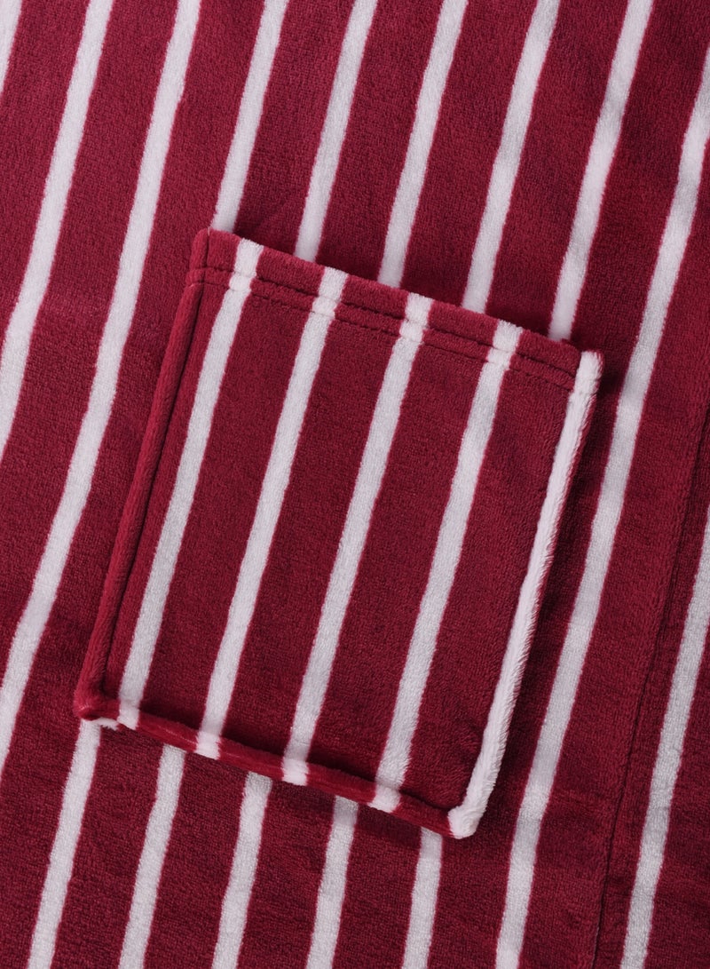 ايست من نون رداء حمام مخطط - 250 جرامًا للمتر المربع مصنوع من البوليستر الناعم بنسبة 100% للنساء - غطاء رأس وجيب - لون أحمر، مقاس متوسط - Image 5