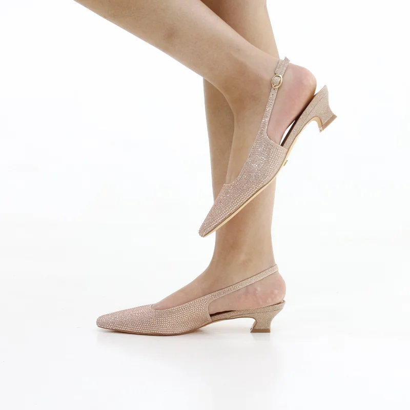 لاماراباريس كعب روبي منخفض . سم بلمعان خلفي مرصع بالألماس