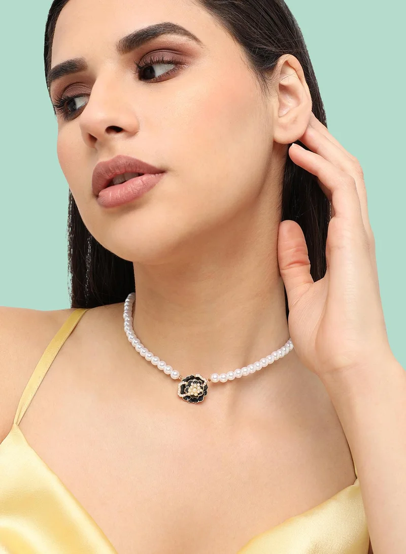 SOHI Casual Artificial Necklace Jewellery