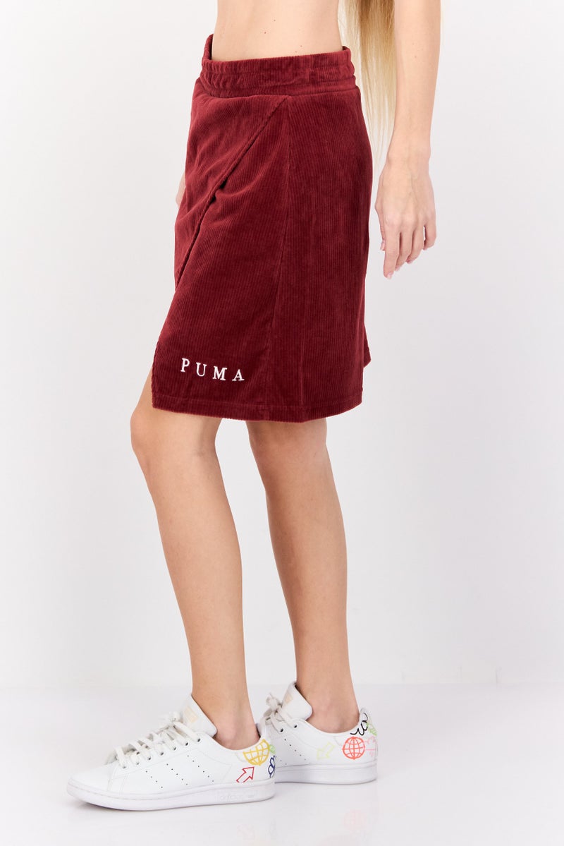 PUMA تنورة رياضية نسائية مناسبة في الهواء الطلق، مارون - Image 4