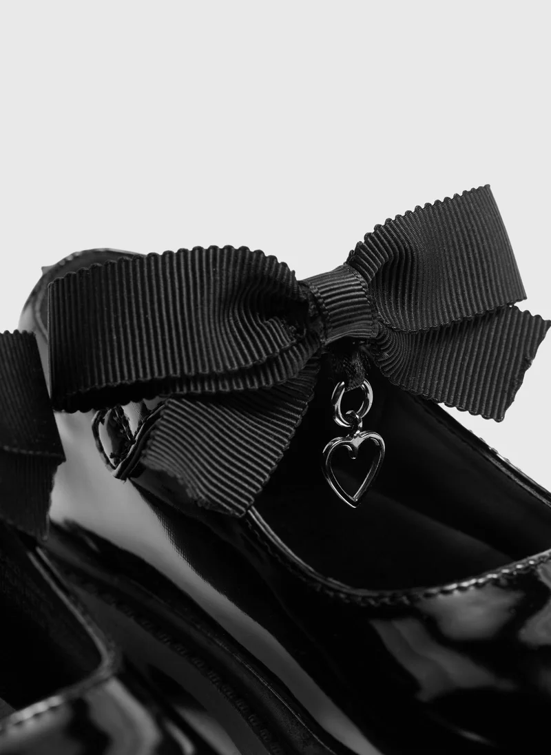 ماتلان Girls Black Patent Bow Mary Janes
