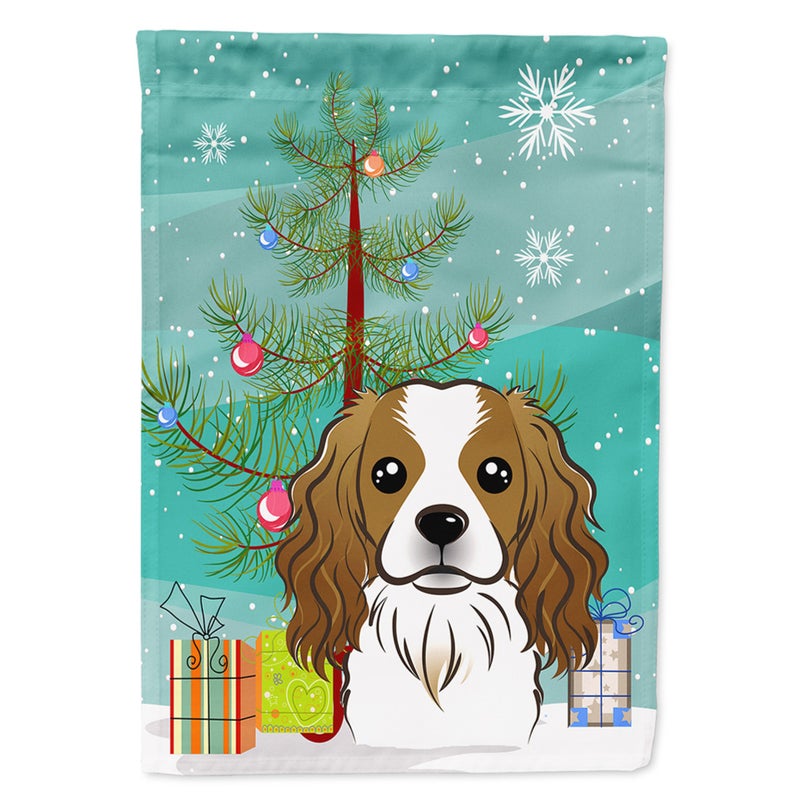 ""Caroline's Treasures BB1596GF Christmas Tree and Cavalier Spaniel Garden Flag  Small  Multicolor""