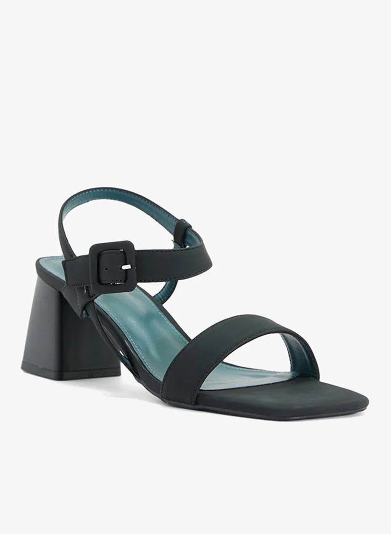 جينجر صندل بكعب بحزامين