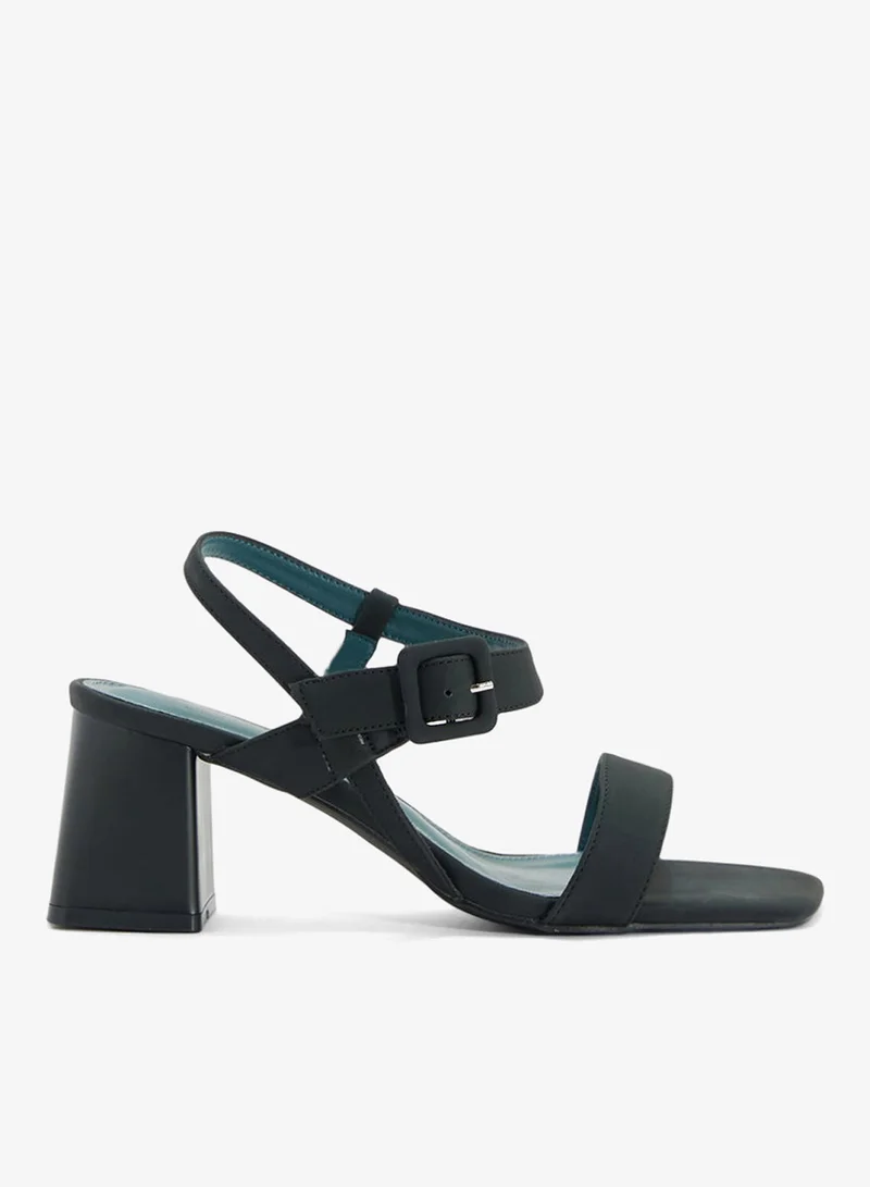 جينجر صندل بكعب بحزامين