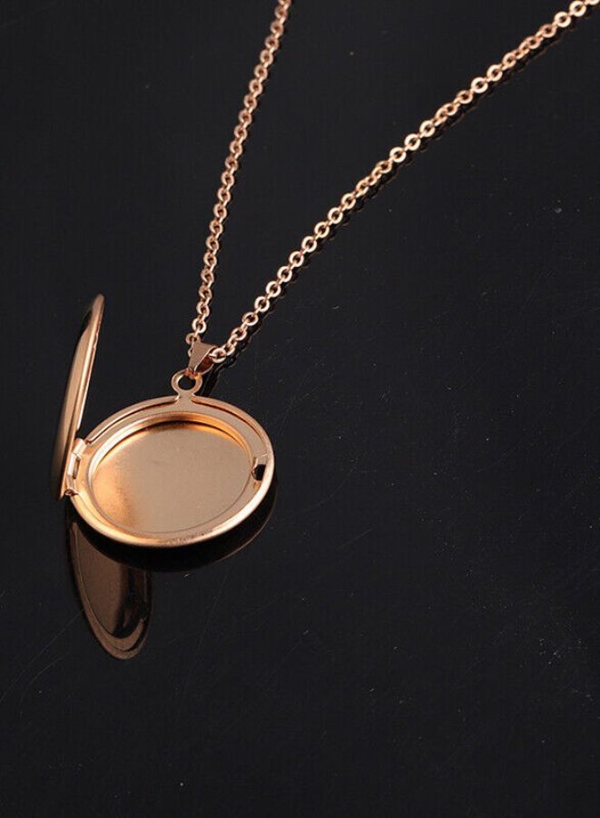 Stainless Steel Photo Locket Necklace Open Round Pendant Necklaces For Women Jewelry Family Birthday Gift, Rose Gold