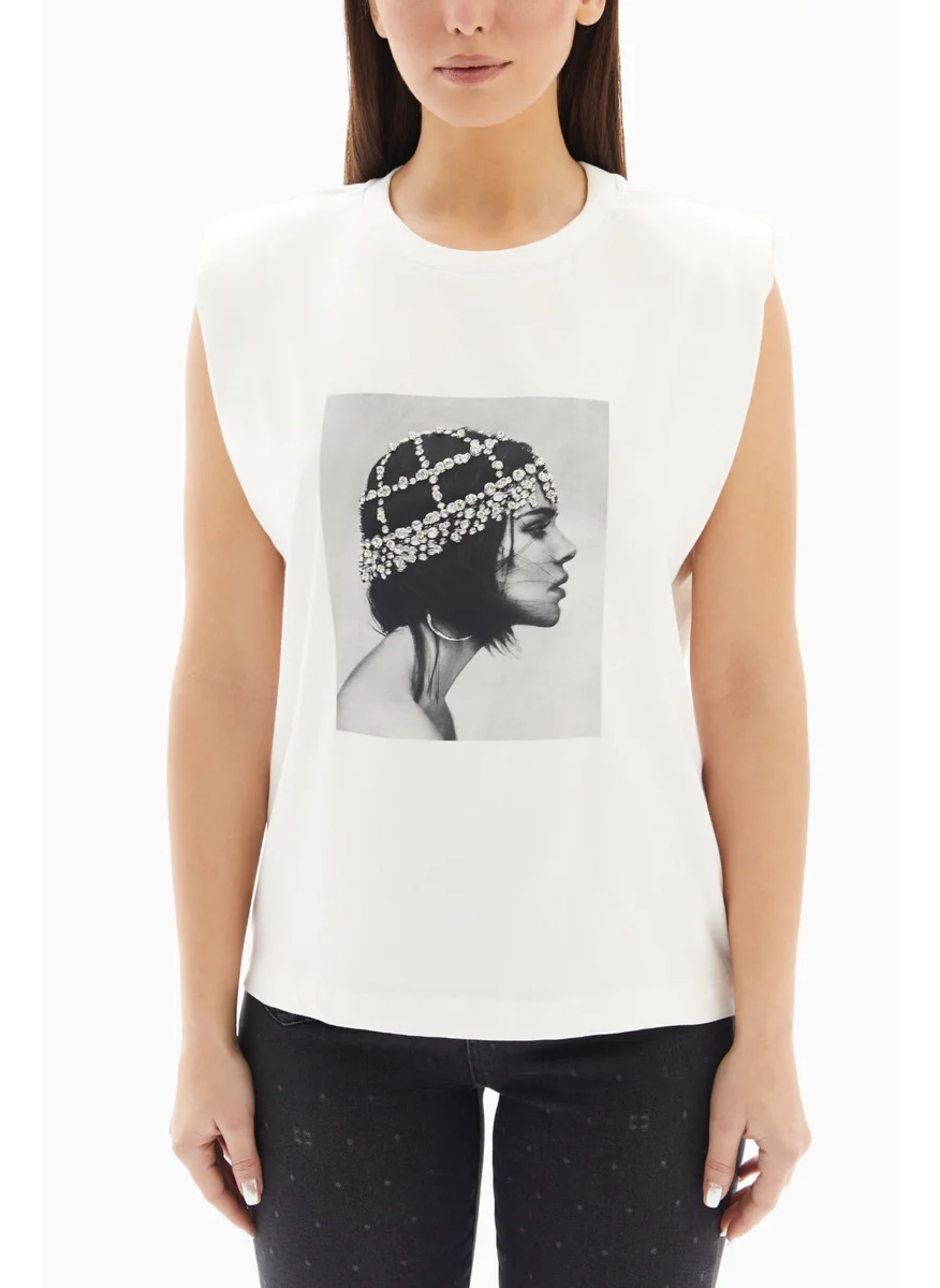 وي كرييت White Woman Printed Sleeveless Top By WECRE8