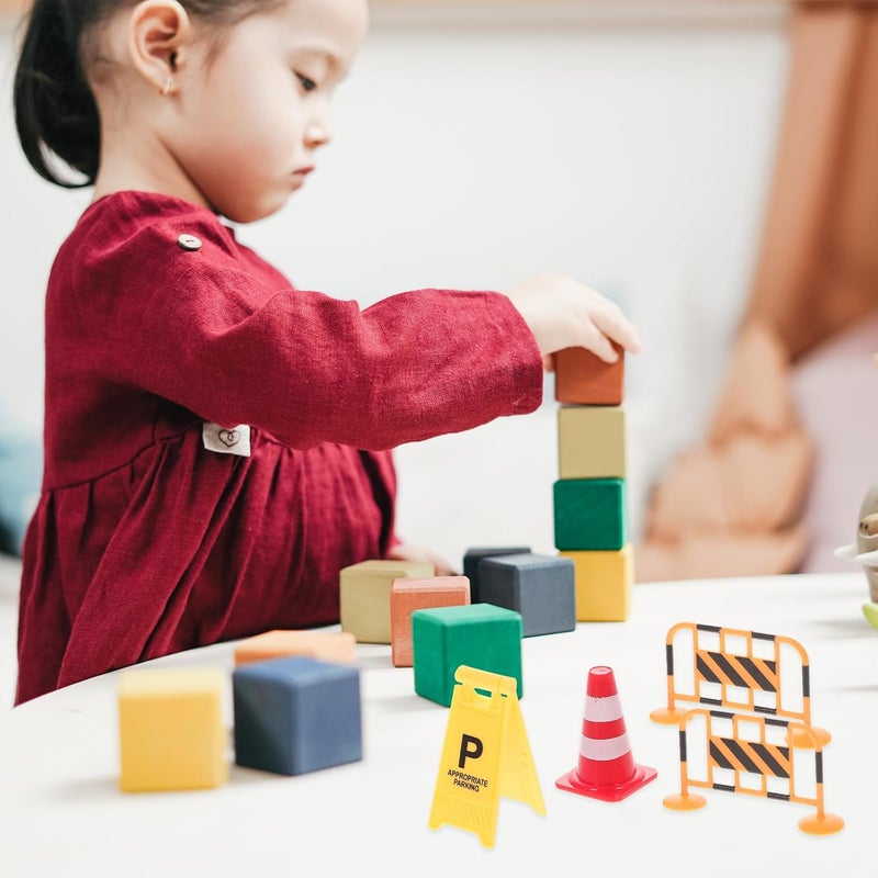 STOBOK 1 Set Simulation Traffic Sign Mini Traffic Signs Miniature Traffic Roadblock Cone for Pretend Play Educational Learning - Image 3