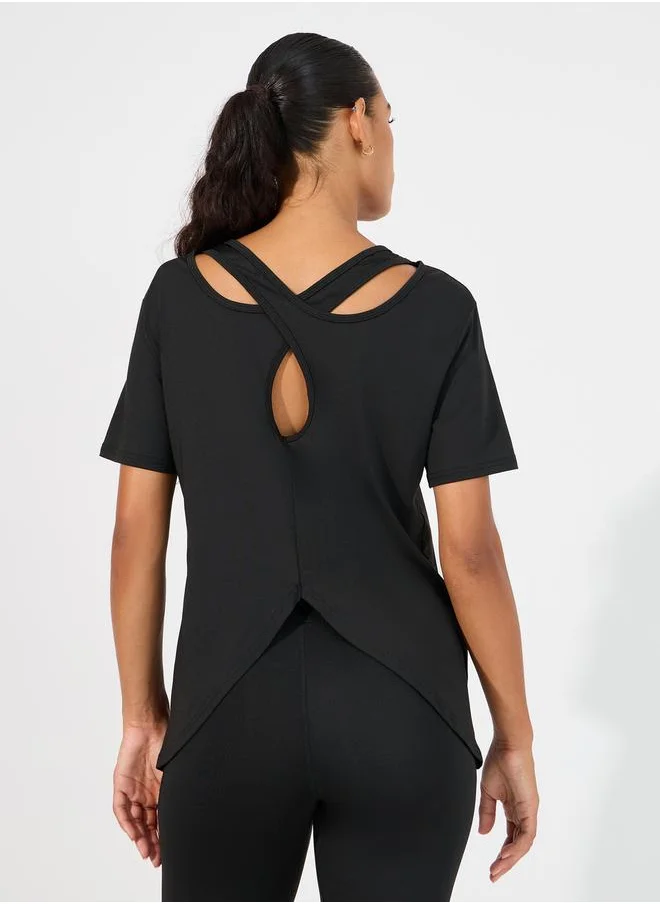 Styli Back Cut Out Detail Short Sleeve Top