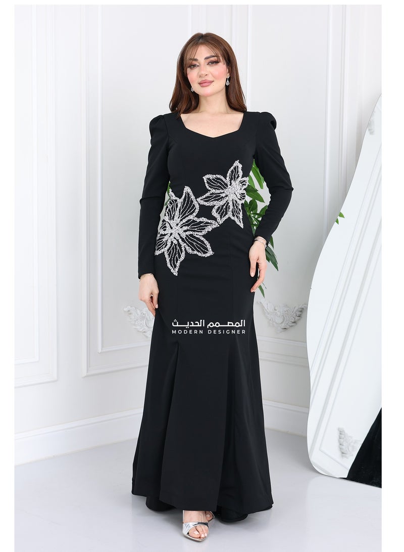 مودرن ديزاين فستان سهرة مطرز أنيق فستان يخطف الأنظار ويجمع بين الرقي والفخامة، فستاننا المصنوع من خامة الكريب هو خيارك الأول - Image 1