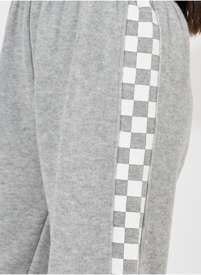 Styli - Checkered Print Relaxed Fit Joggers - Image 1