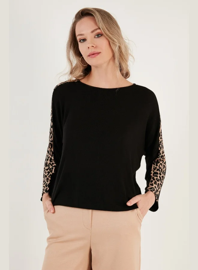 Lela Lela Leopard Sleeve Crew Neck Blouse Women's BLOUSE 5863809