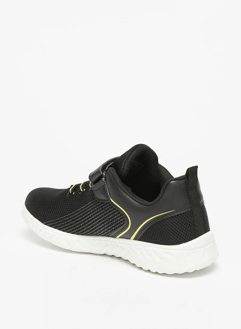 OAKLAN Textured Low Ankle Sneakers with Hook and Loop Closure